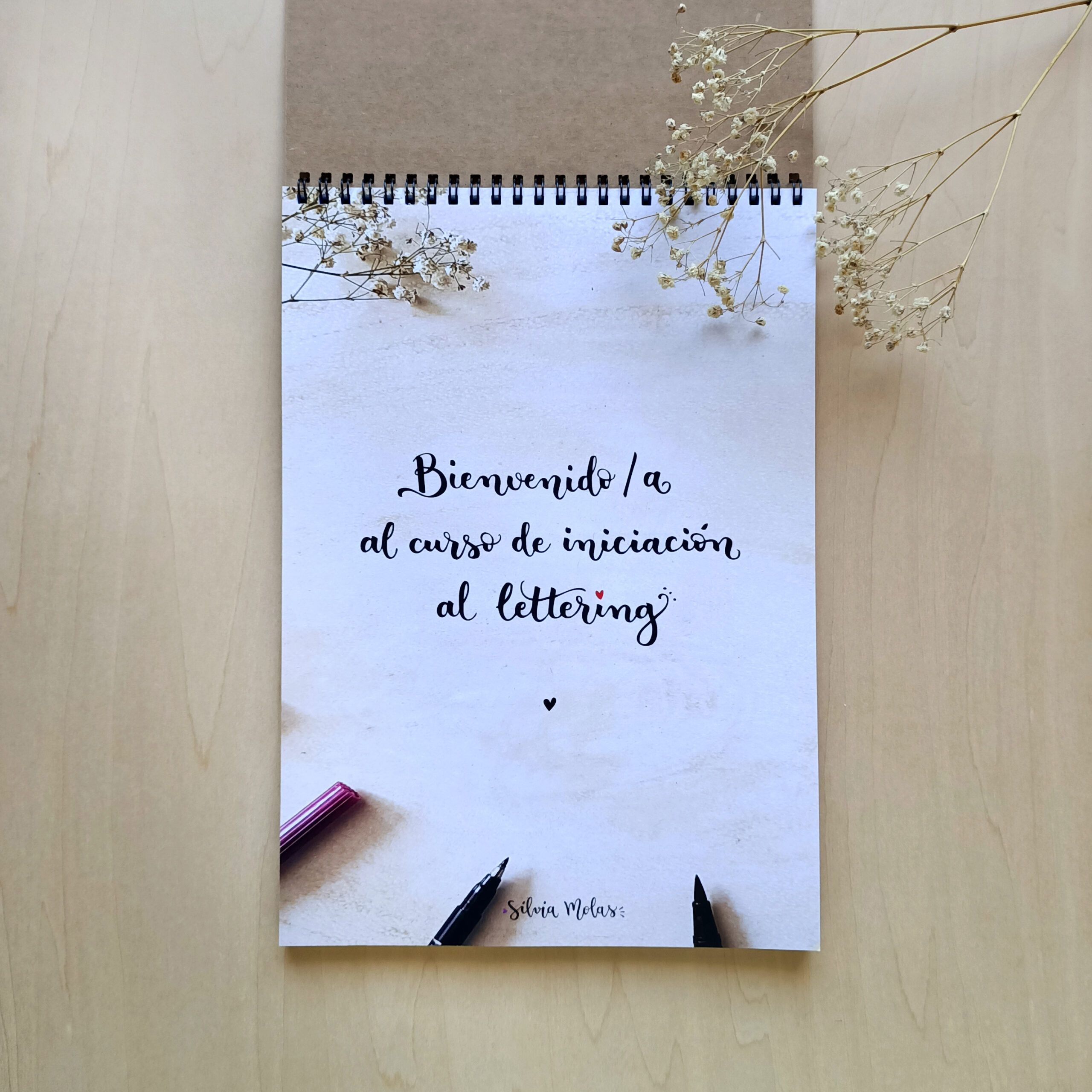 Kit_DossierInicLett_ESP_Foto4 Kit_DossierInicLett_ESP_Foto4