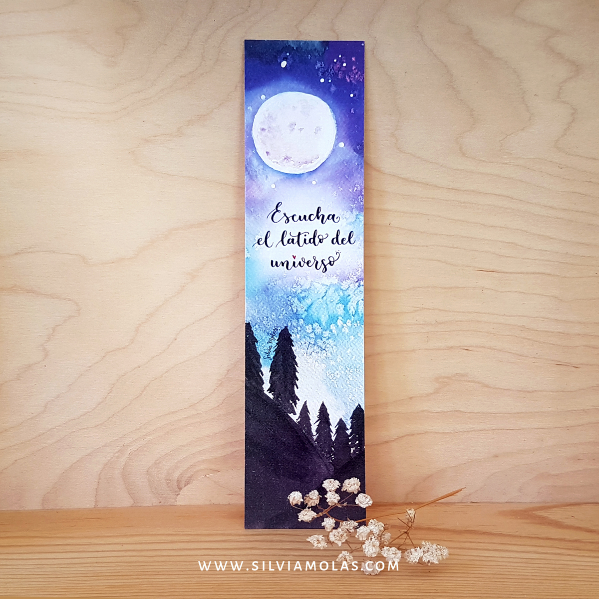 Punto de libro “Escucha el latido del universo”